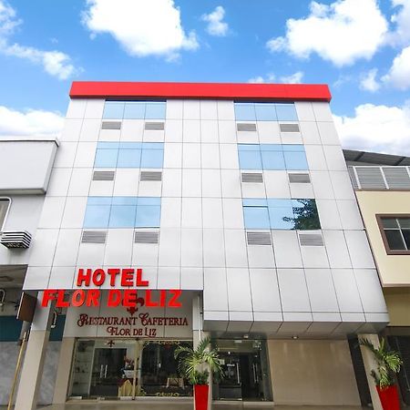 Hotel Flor De Liz Гуаякіль Екстер'єр фото
