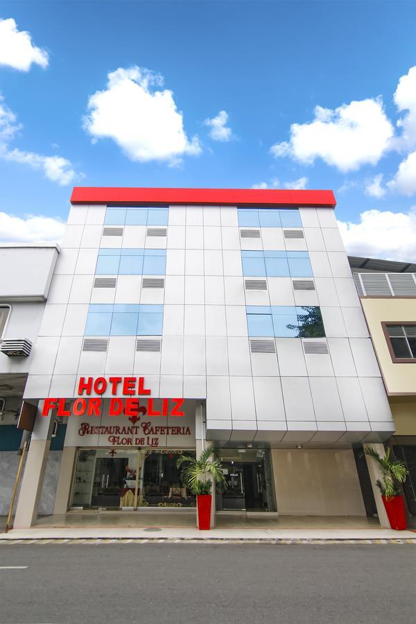 Hotel Flor De Liz Гуаякіль Екстер'єр фото